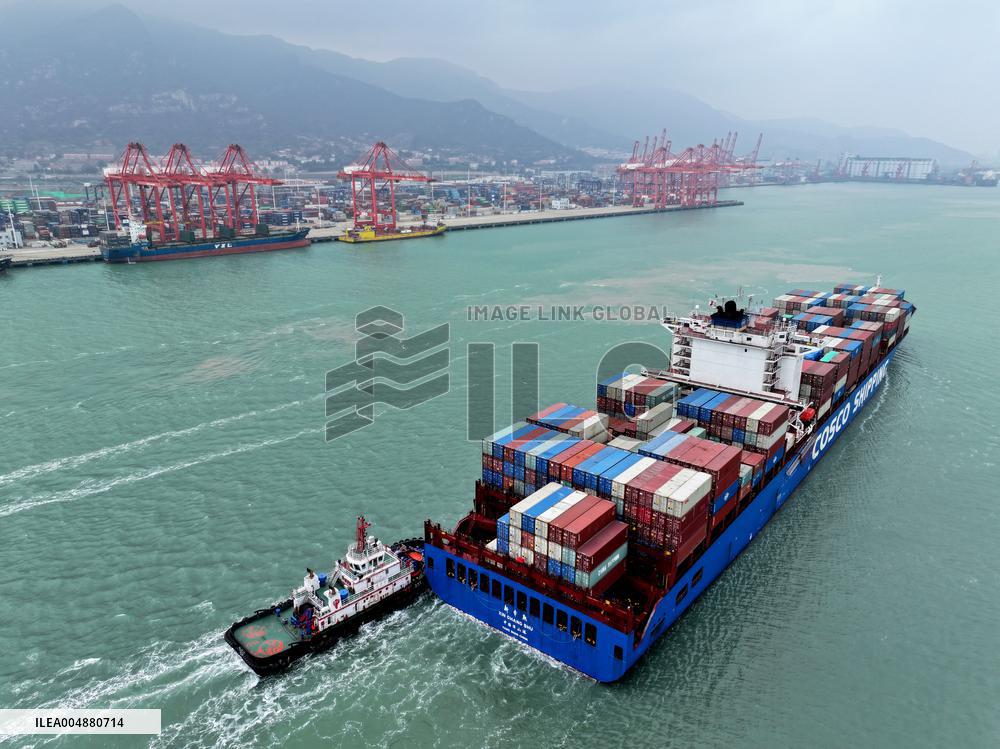 China Imports And Exports of Goods Trade Increased