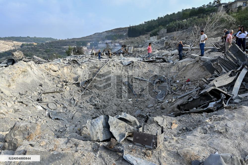 Israeli Airstrike Hits South Lebanon