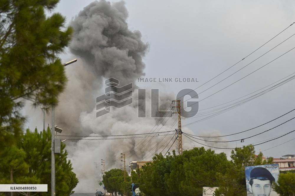 Israeli Airstrike Hits South Lebanon