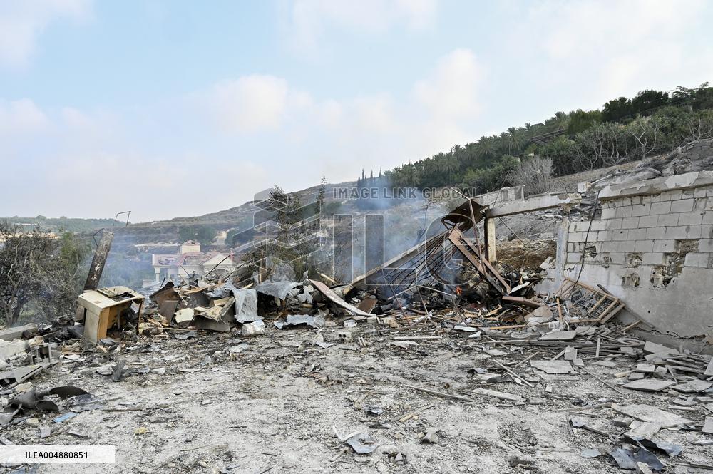 Israeli Airstrike Hits South Lebanon