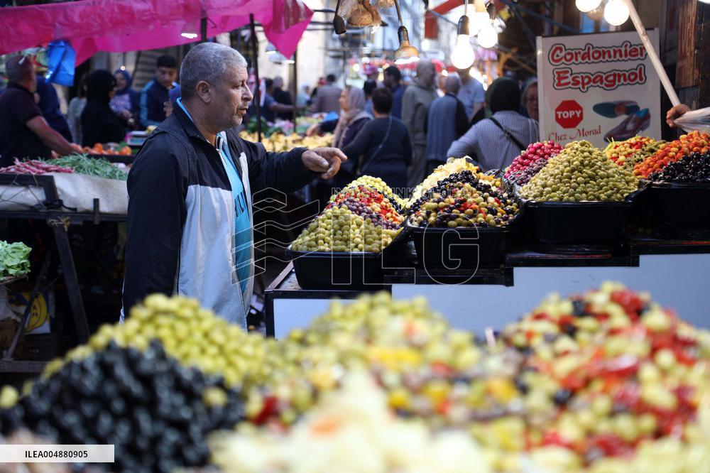 Fruit and Vegetable Market in Oran