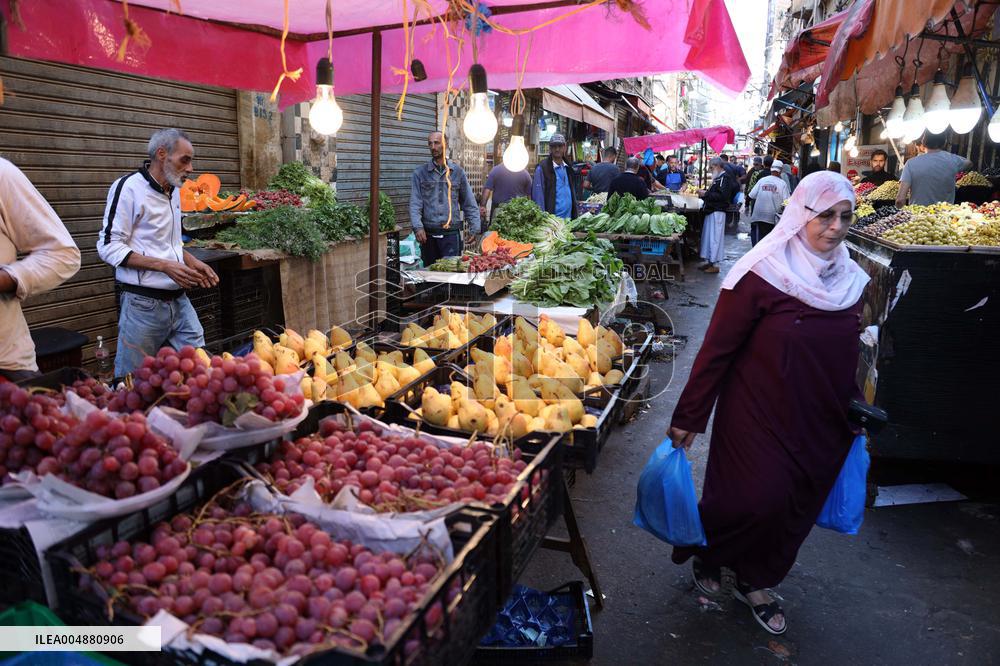 Fruit and Vegetable Market in Oran