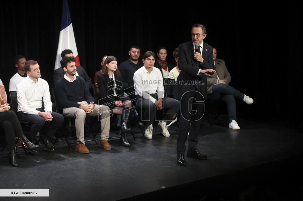 Bruno Retailleau At Public Meeting - Bry Sur Marne