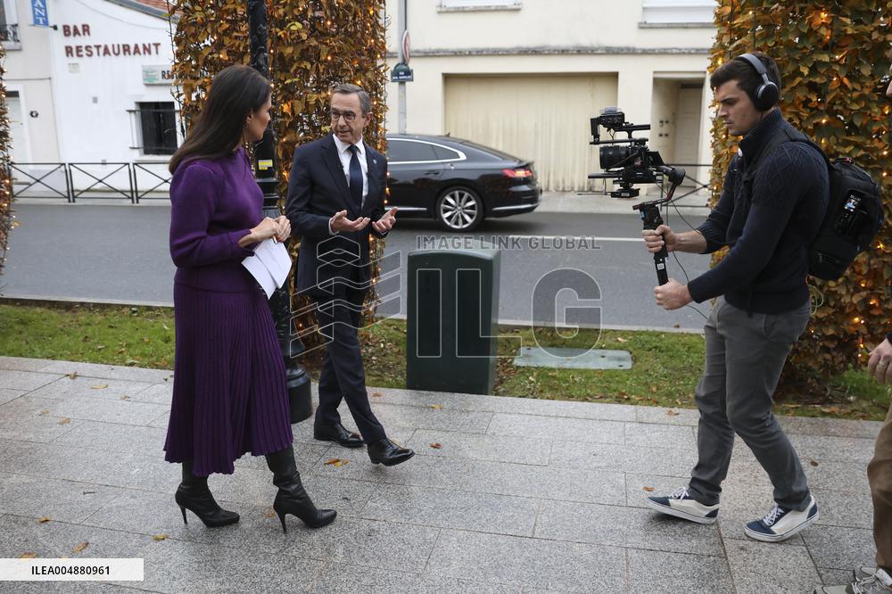Apolline De Malherbe Interviews Bruno Retailleau - Bry Sur Marne