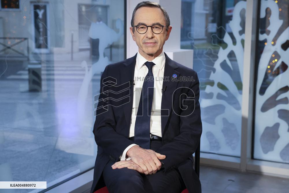 Apolline De Malherbe Interviews Bruno Retailleau - Bry Sur Marne