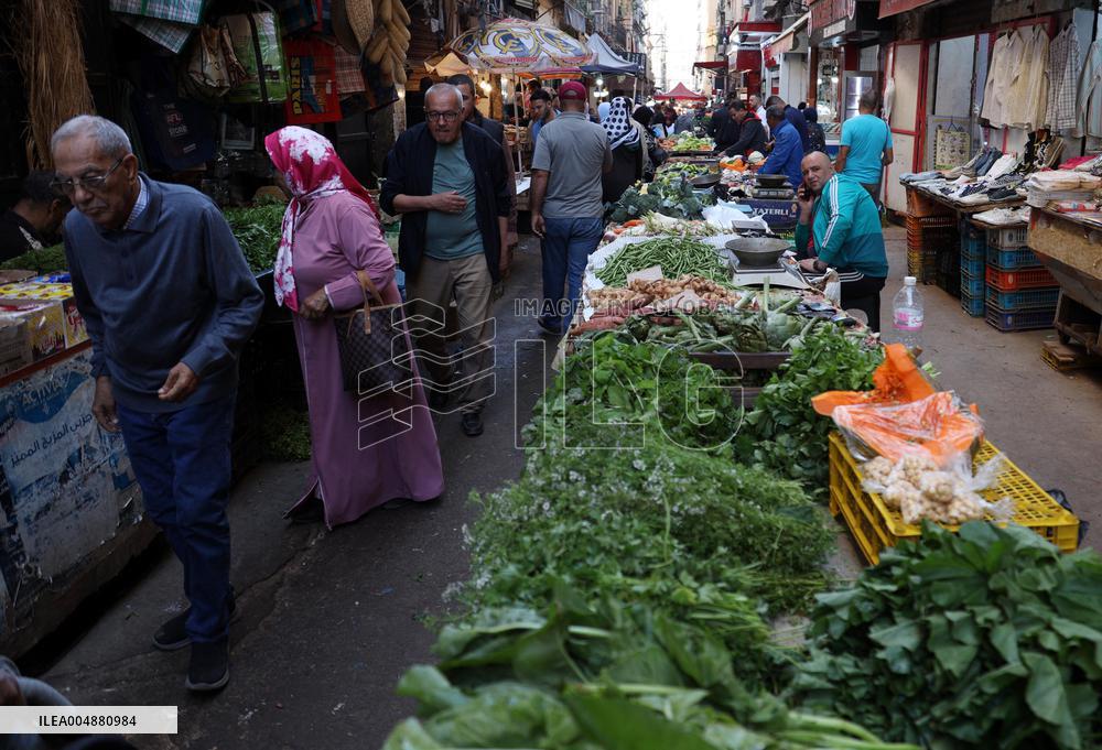 Fruit and Vegetable Market in Oran