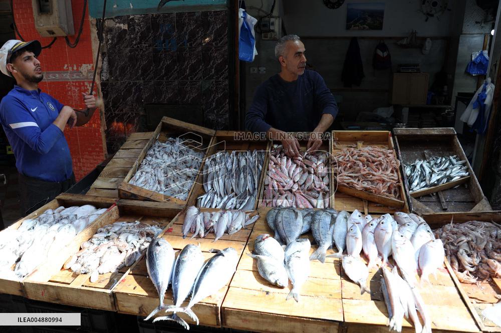 Fruit and Vegetable Market in Oran