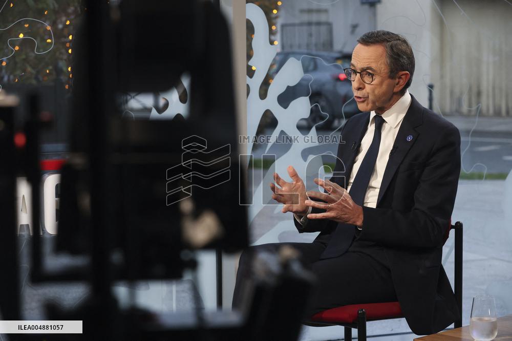 Apolline De Malherbe Interviews Bruno Retailleau - Bry Sur Marne