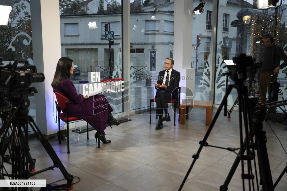 Apolline De Malherbe Interviews Bruno Retailleau - Bry Sur Marne