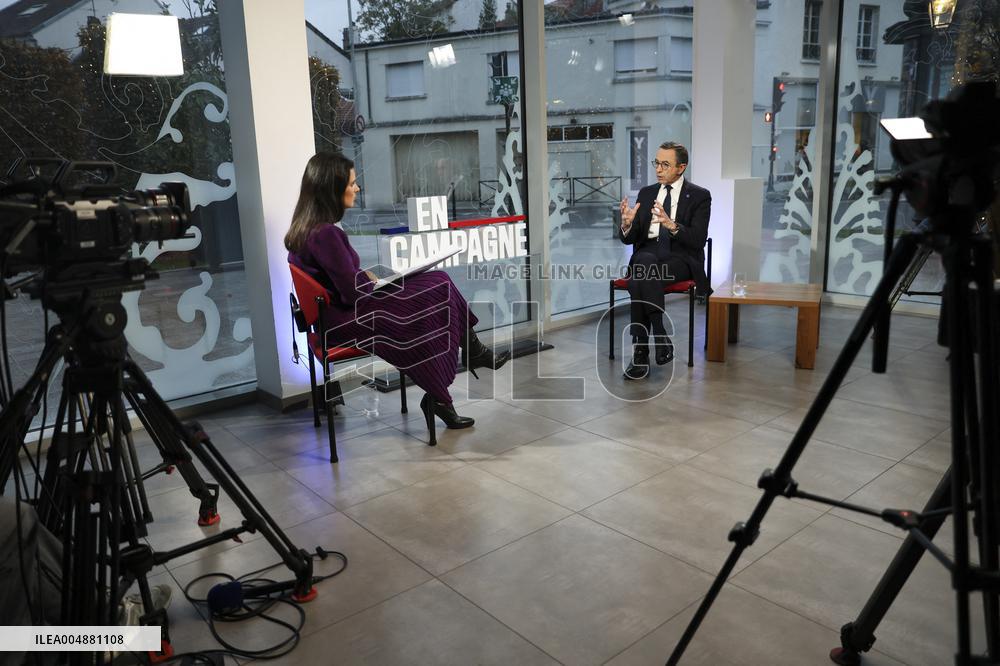 Apolline De Malherbe Interviews Bruno Retailleau - Bry Sur Marne