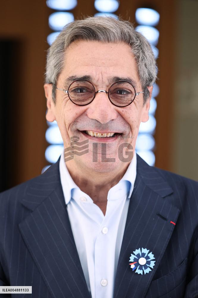 Exclusive - Serge Papin On RMC/BFMTV - Paris