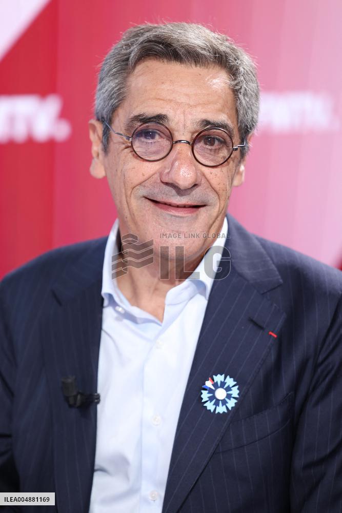 Exclusive - Serge Papin On RMC/BFMTV - Paris