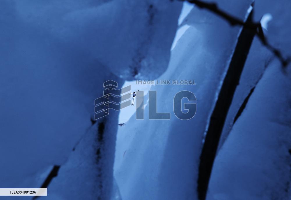 Training Session of Freestyle Skiing Aerials - China