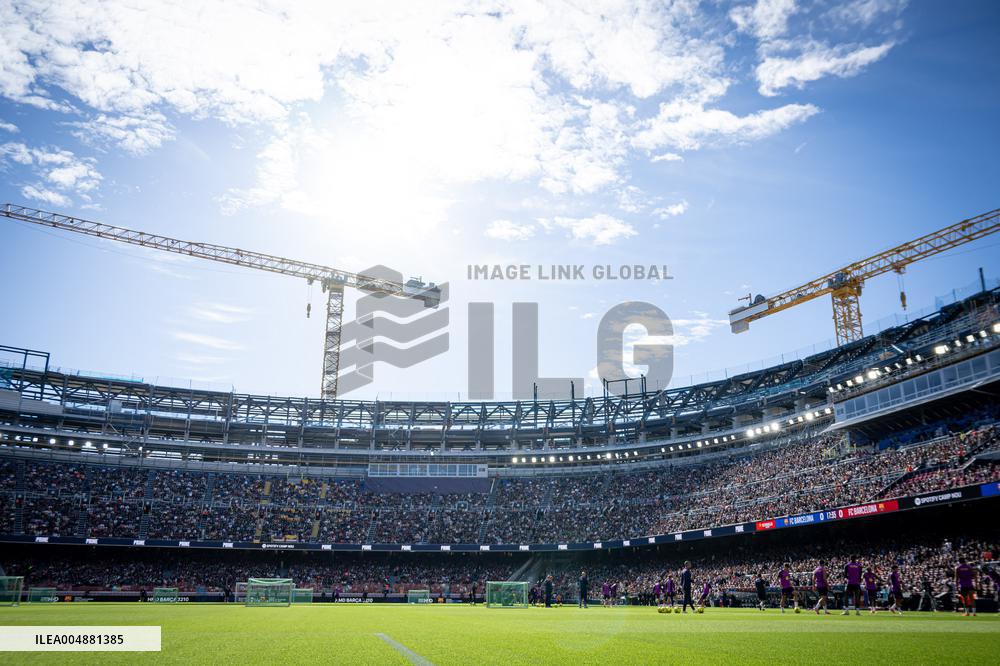 CALCIO - Altro - FC BARCELONA FIRST TRAINING AT SPOTIFY CAMP NOU