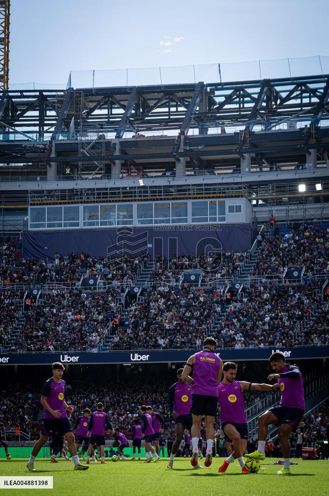 CALCIO - Altro - FC BARCELONA FIRST TRAINING AT SPOTIFY CAMP NOU