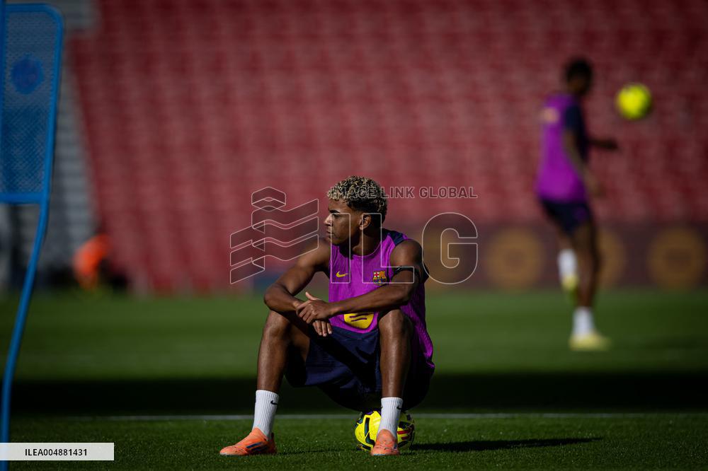 CALCIO - Altro - FC BARCELONA FIRST TRAINING AT SPOTIFY CAMP NOU