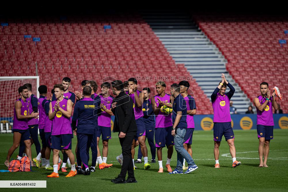 CALCIO - Altro - FC BARCELONA FIRST TRAINING AT SPOTIFY CAMP NOU