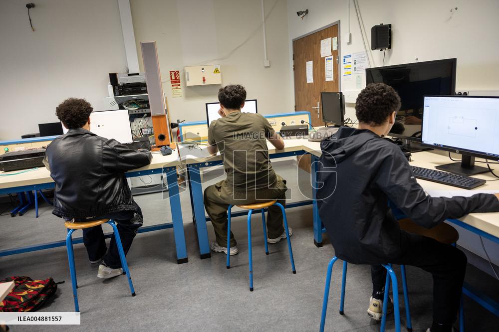 Edouard Geffray visit Gustave Ferrie High School - Paris AJ
