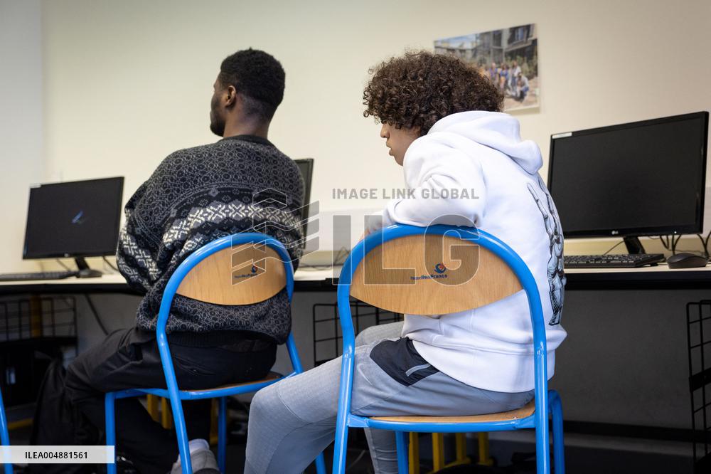 Edouard Geffray visit Gustave Ferrie High School - Paris AJ