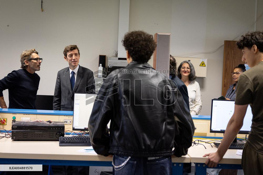 Edouard Geffray visit Gustave Ferrie High School - Paris AJ