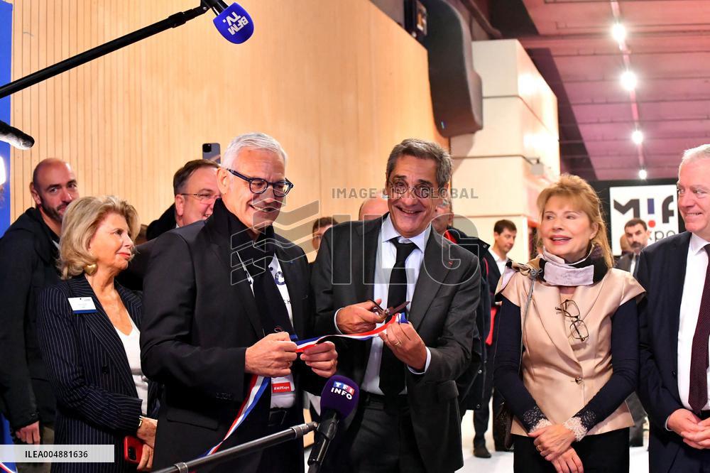 Politics at The Made in France Trade Show - Paris