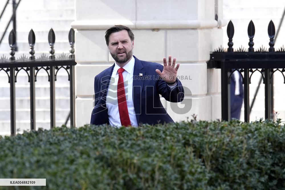Donald Trump greets Viktor Orban - Washington