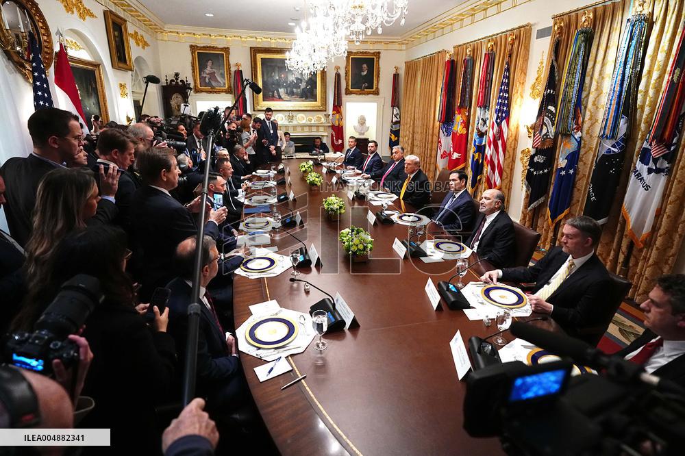 Trump Hosts a Bilateral Lunce with PM Orban of Hungary