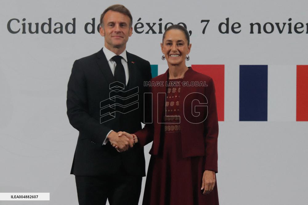 Emmanuel Macron hold News Conference in Mexico