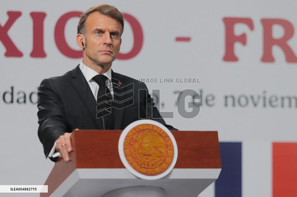 Emmanuel Macron hold News Conference in Mexico