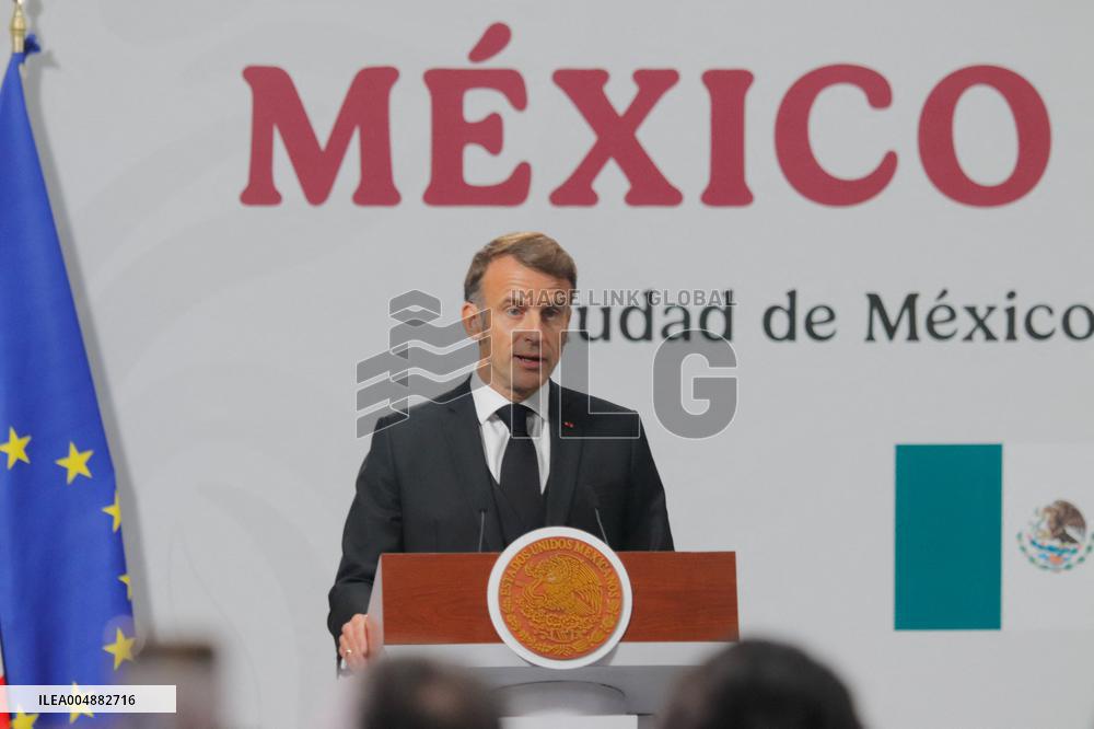 Emmanuel Macron hold News Conference in Mexico