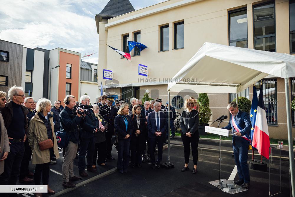 Marie-Pierre Vedrenne at inauguration of police headquarters in Dinard