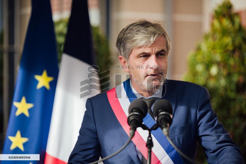 Marie-Pierre Vedrenne at inauguration of police headquarters in Dinard