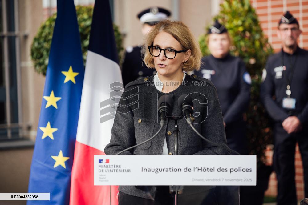 Marie-Pierre Vedrenne at inauguration of police headquarters in Dinard