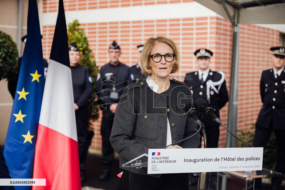 Marie-Pierre Vedrenne at inauguration of police headquarters in Dinard