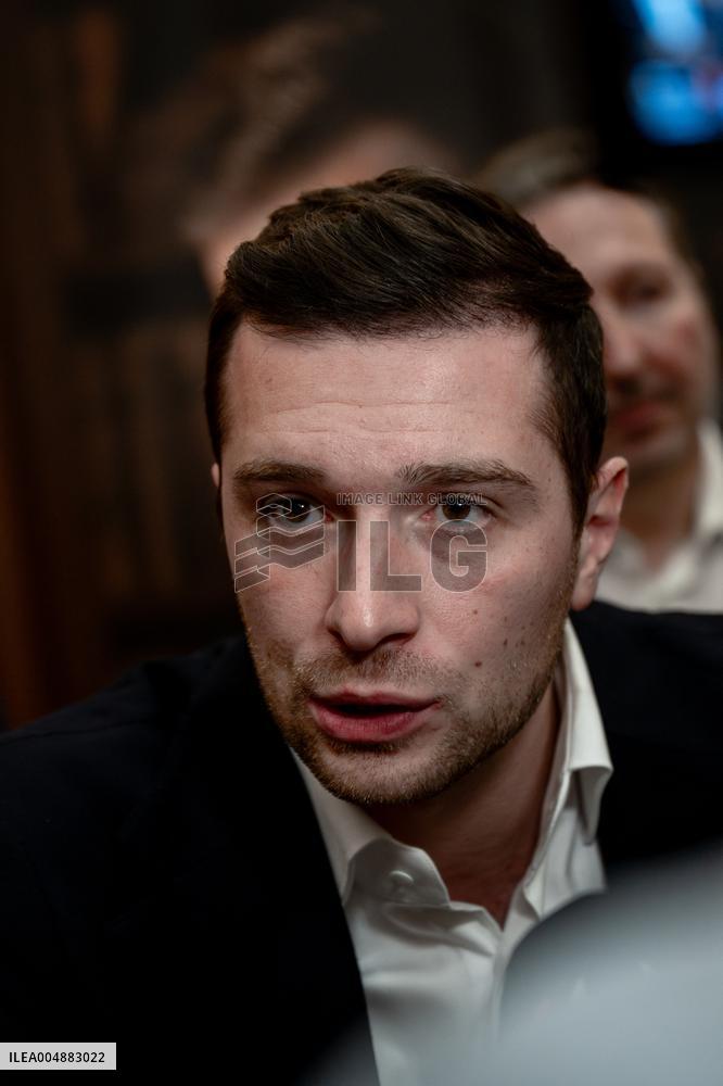 Jordan Bardella signs copies of his book Ce que veulent les Français - Nice