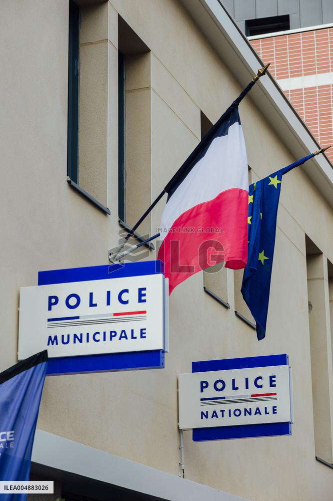 Marie-Pierre Vedrenne at inauguration of police headquarters in Dinard
