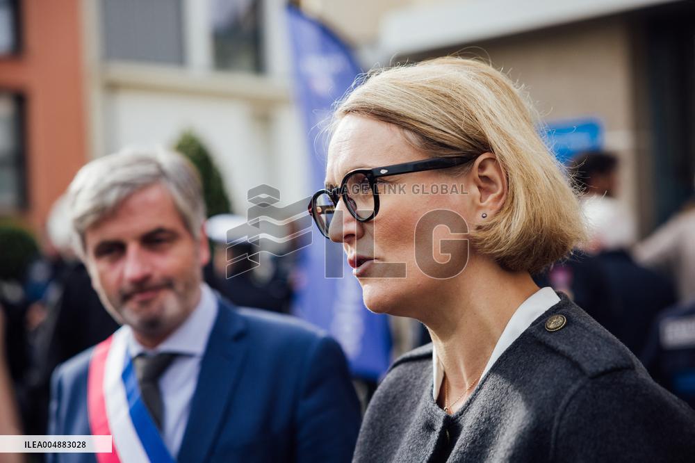 Marie-Pierre Vedrenne at inauguration of police headquarters in Dinard