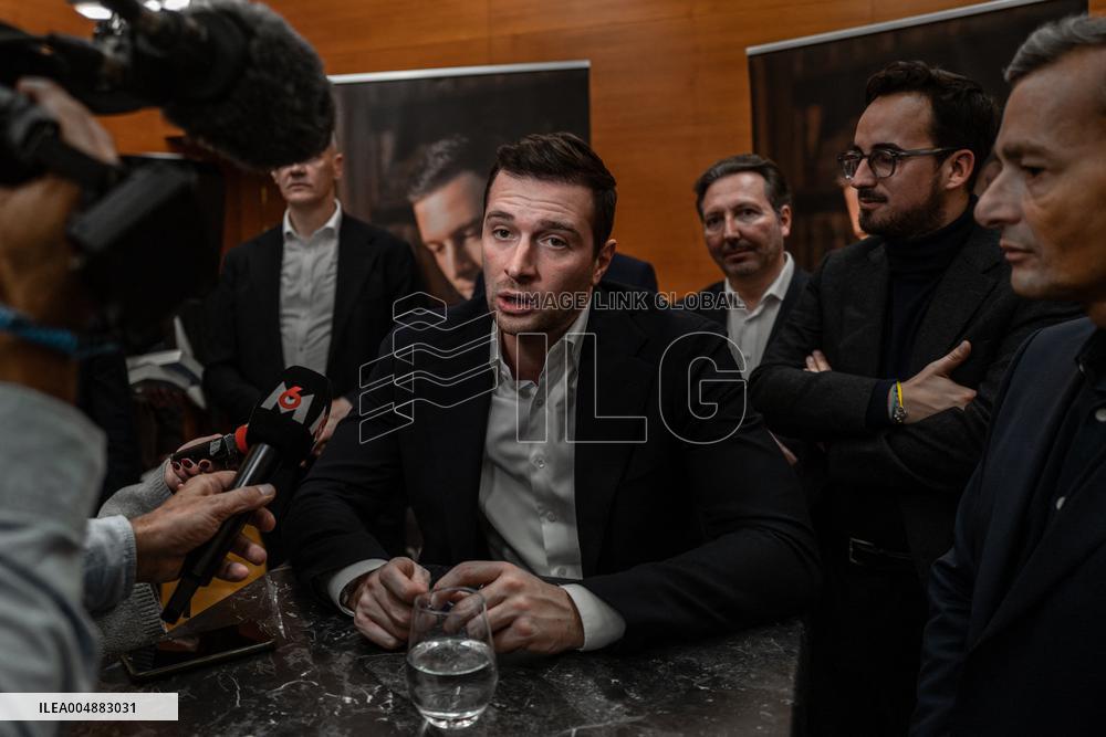 Jordan Bardella signs copies of his book Ce que veulent les Français - Nice