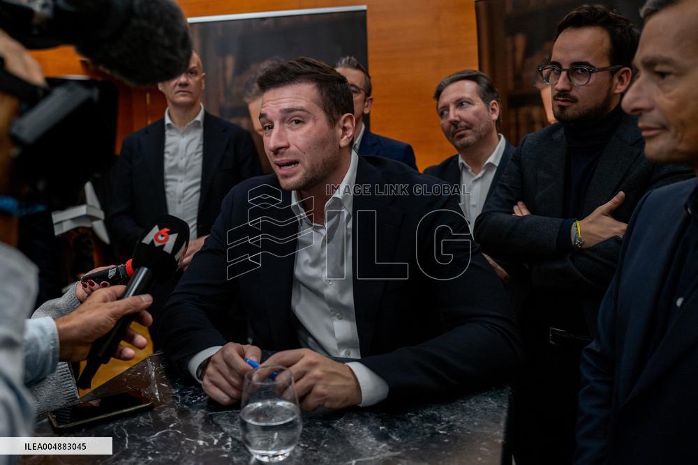 Jordan Bardella signs copies of his book Ce que veulent les Français - Nice