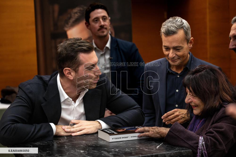 Jordan Bardella signs copies of his book Ce que veulent les Français - Nice