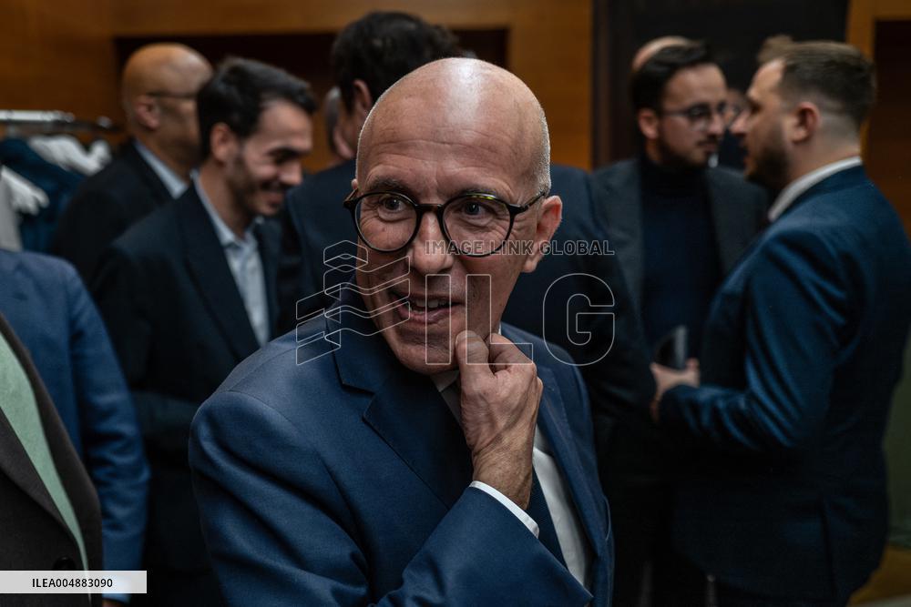 Jordan Bardella signs copies of his book Ce que veulent les Français - Nice