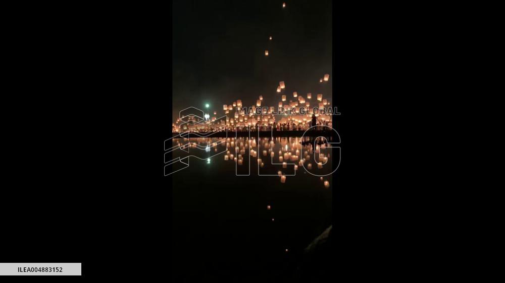 Thailand: Thousands of Lanterns Create Enchanting Scene at Yi Peng Festival 6