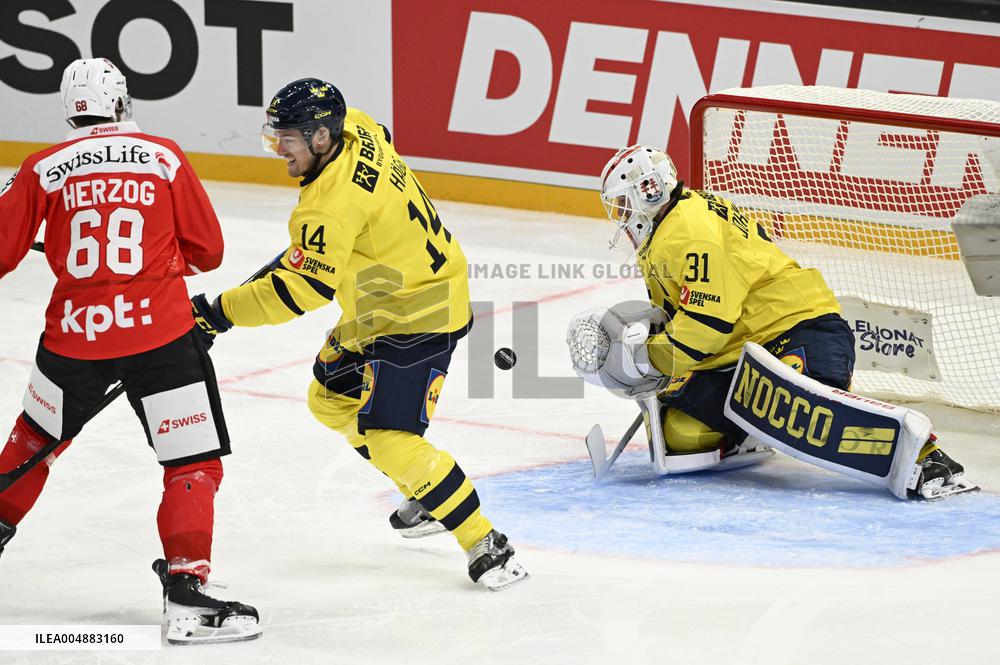 Euro Hockey Tour 2025 in Tampere, Finland - Sweden vs. Switzerland