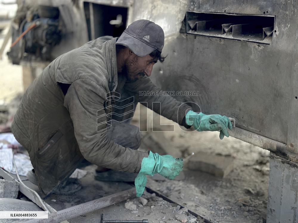 Gaza Man Rebuilds Bombed Bakery - Gaza Strip