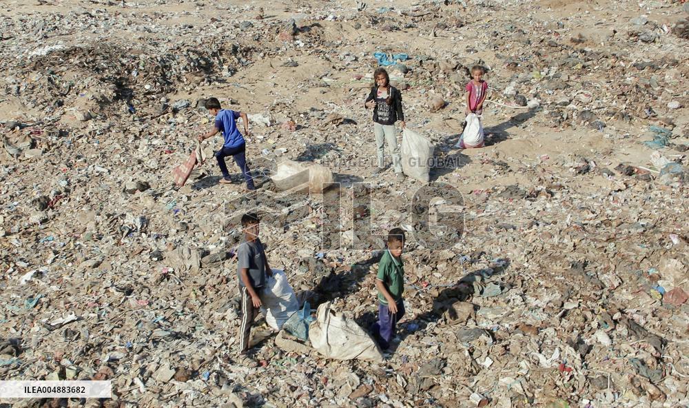 Gaza Scrap Search Amid Crisis