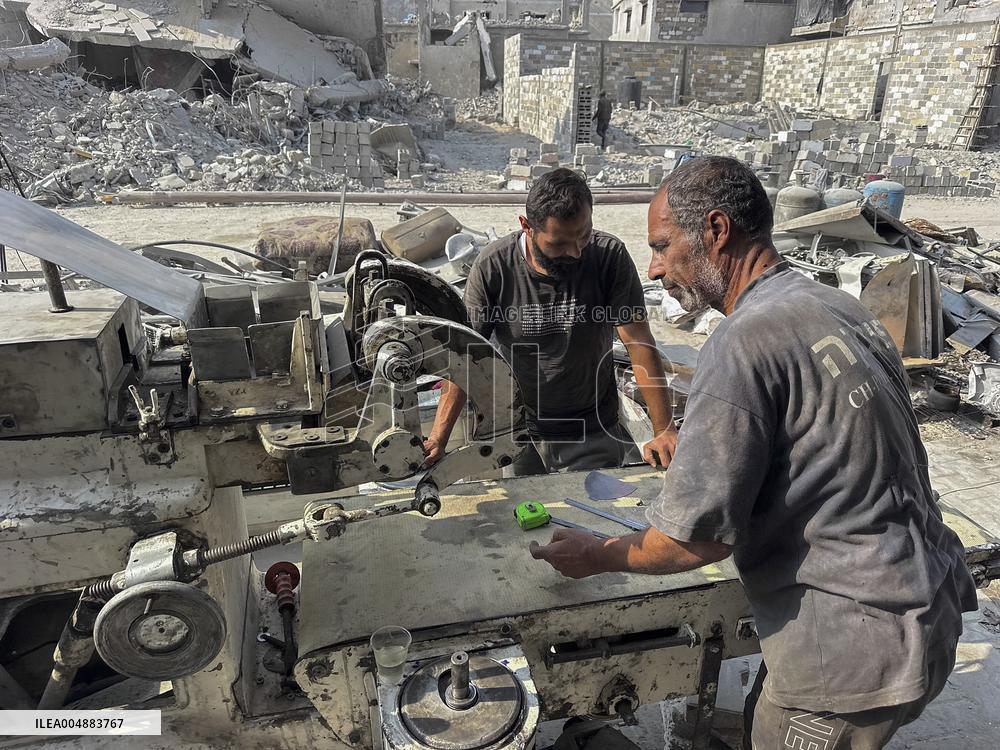 Gaza Man Rebuilds Bombed Bakery - Gaza Strip