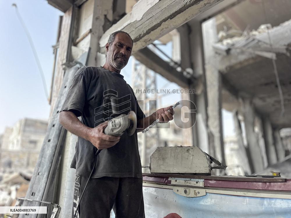 Gaza Man Rebuilds Bombed Bakery - Gaza Strip