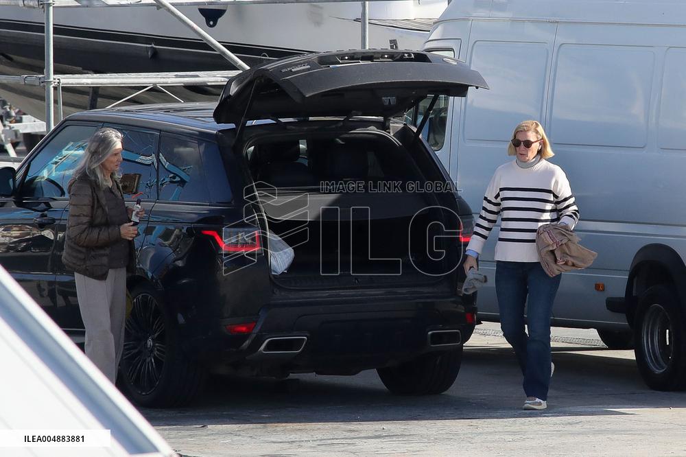 King Juan Carlos I Attending 7 Liga Espanola de 6 Metro - Spain