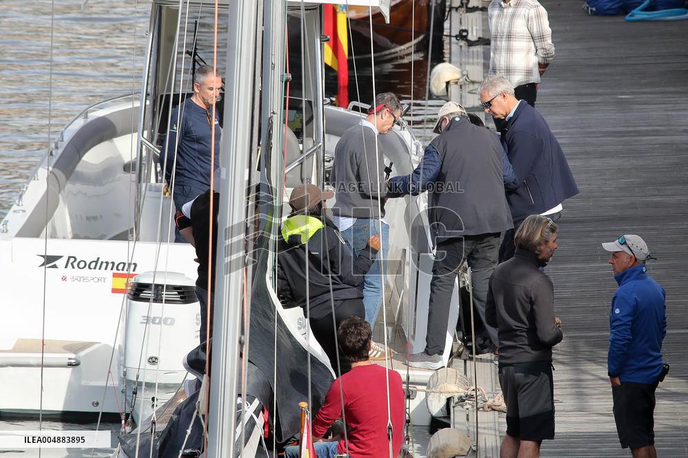 King Juan Carlos I Attending 7 Liga Espanola de 6 Metro - Spain