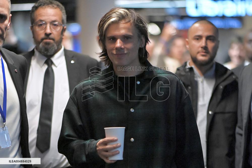 Orelsan dedicaces Caen. FC